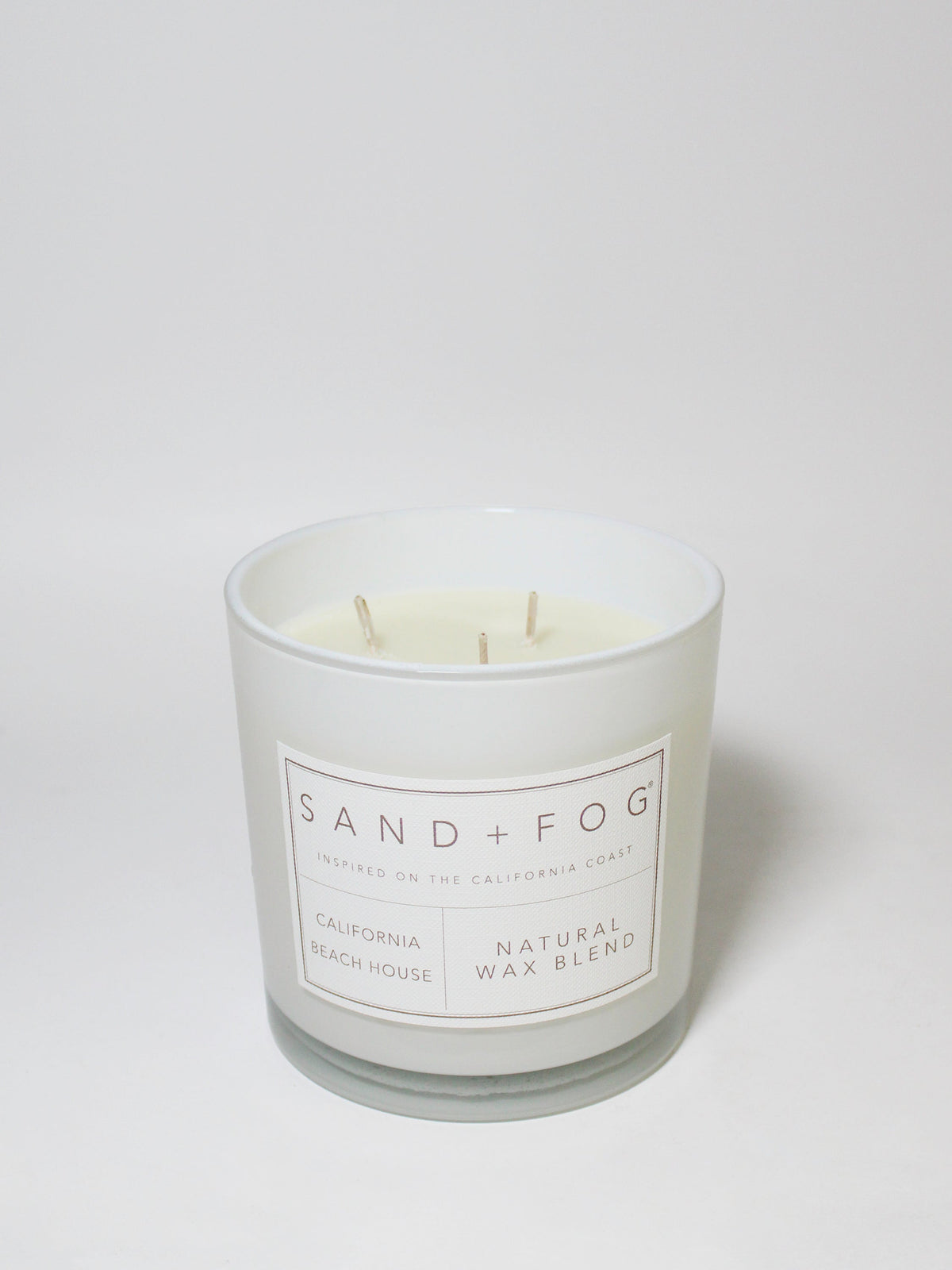 Fragrant California Beach House 21 oz scented candle