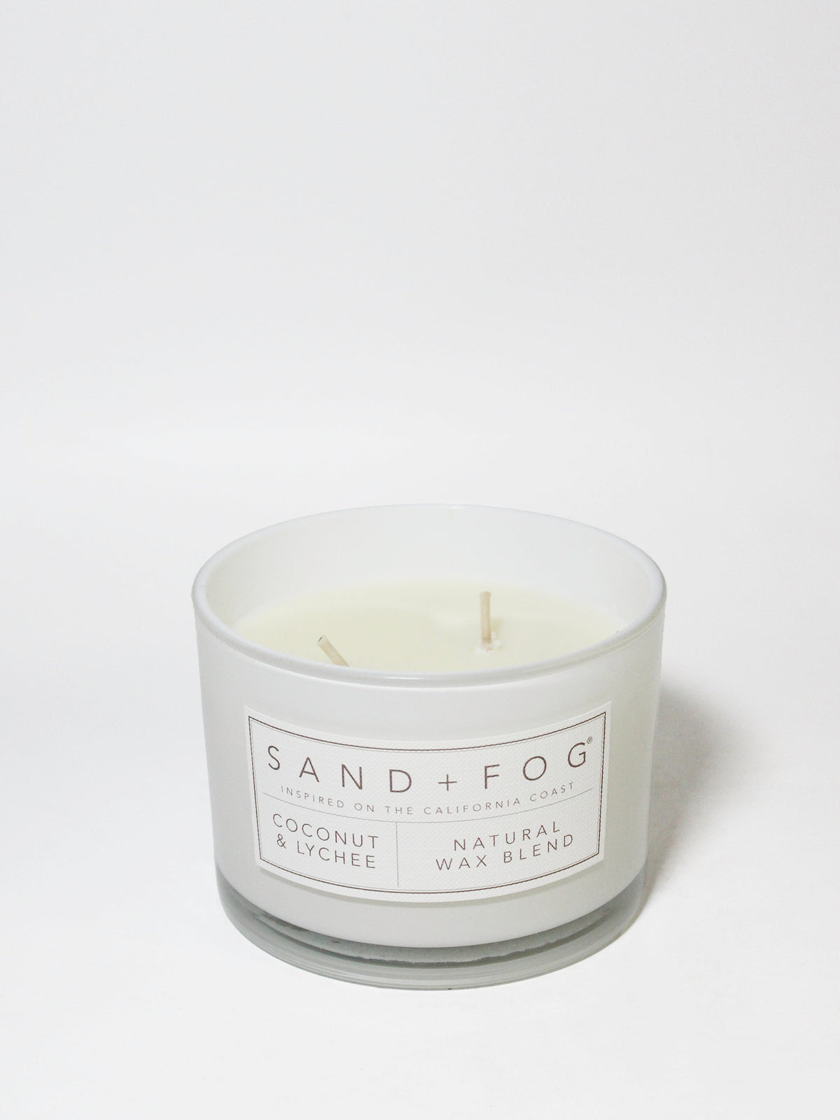 Fragrant Coconut & Lychee 12 oz scented candle