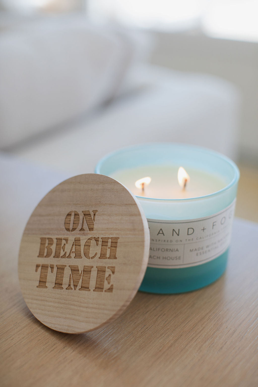 Fragrant California Beach House 12 oz scented candle