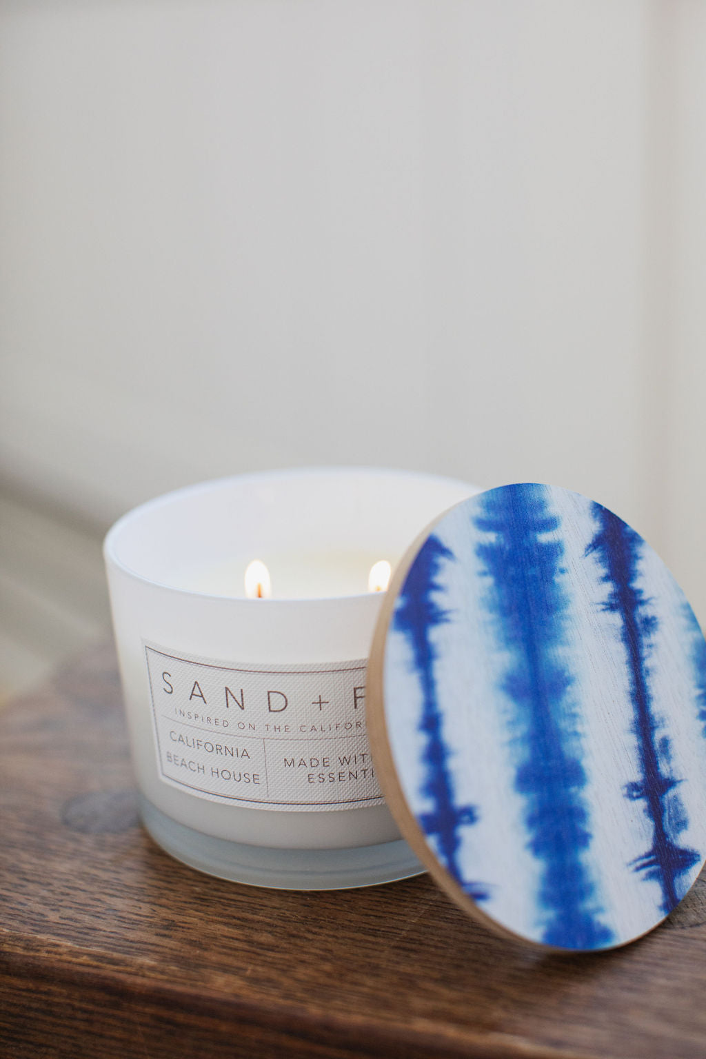 Fragrant California Beach House 12 oz scented candle